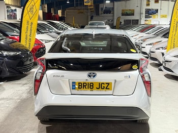 Used Toyota Prius 2018 for sale - 78364789: Photo