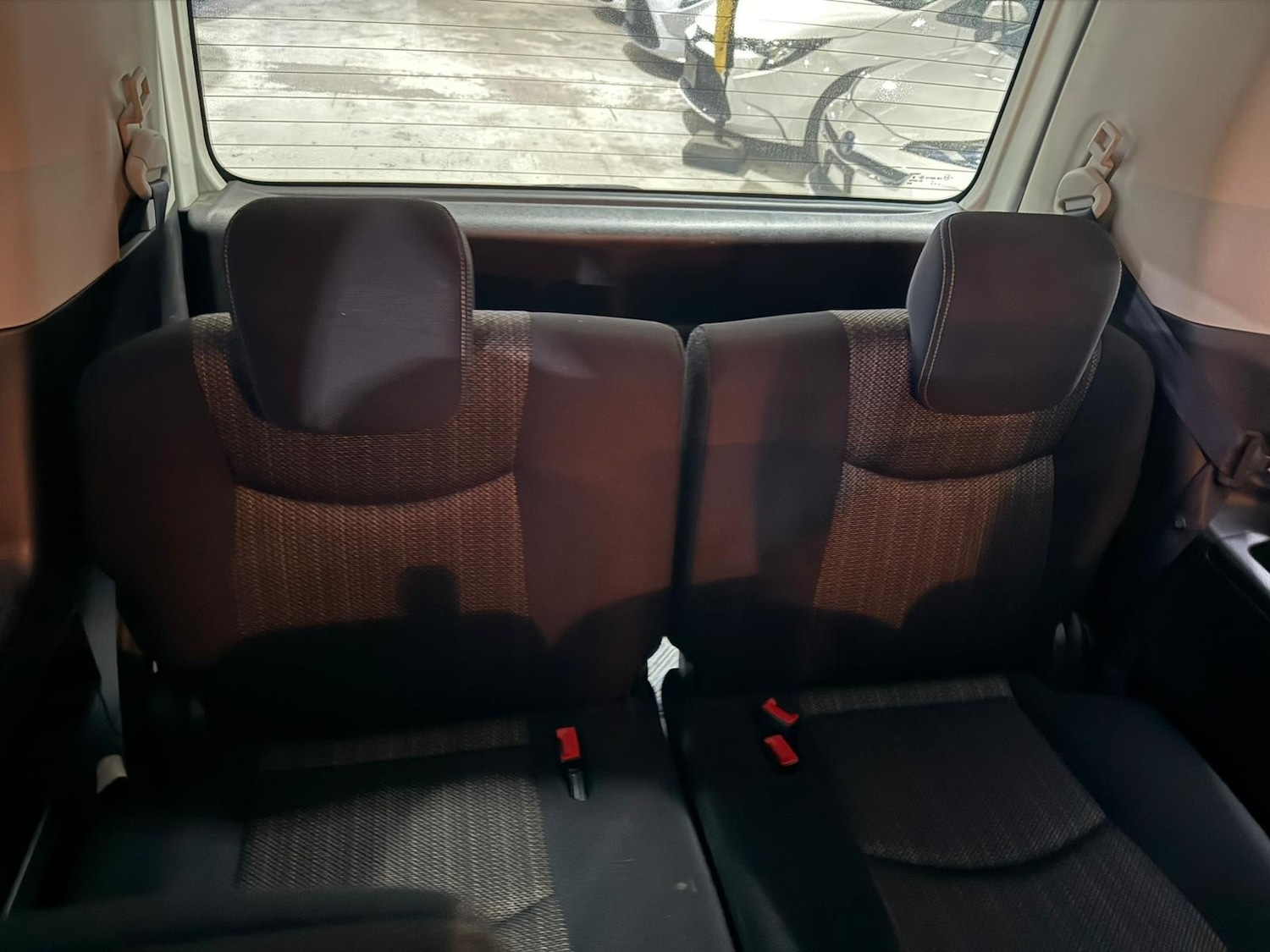 Used Nissan Serena for sale - 77408872: Photo 16