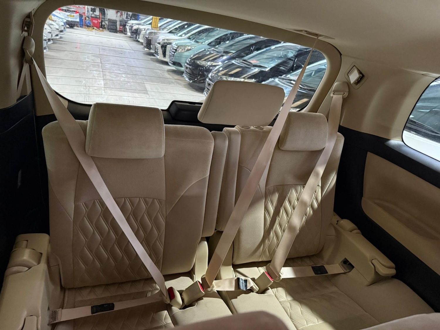 Used Toyota Alphard for sale - 77323975: Photo 16