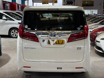 Used Toyota Alphard 2019 for sale - 77323975: Photo