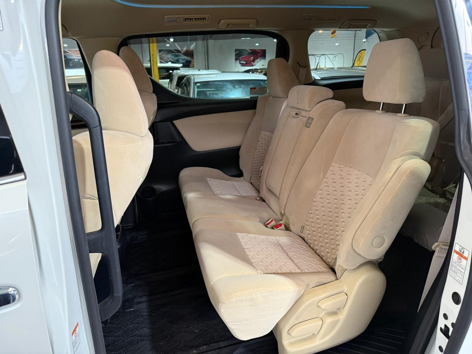 Used Toyota Alphard for sale - 77187646: Photo 19