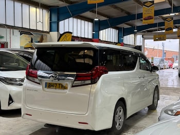 Used Toyota Alphard 2017 for sale - 77187646: Photo