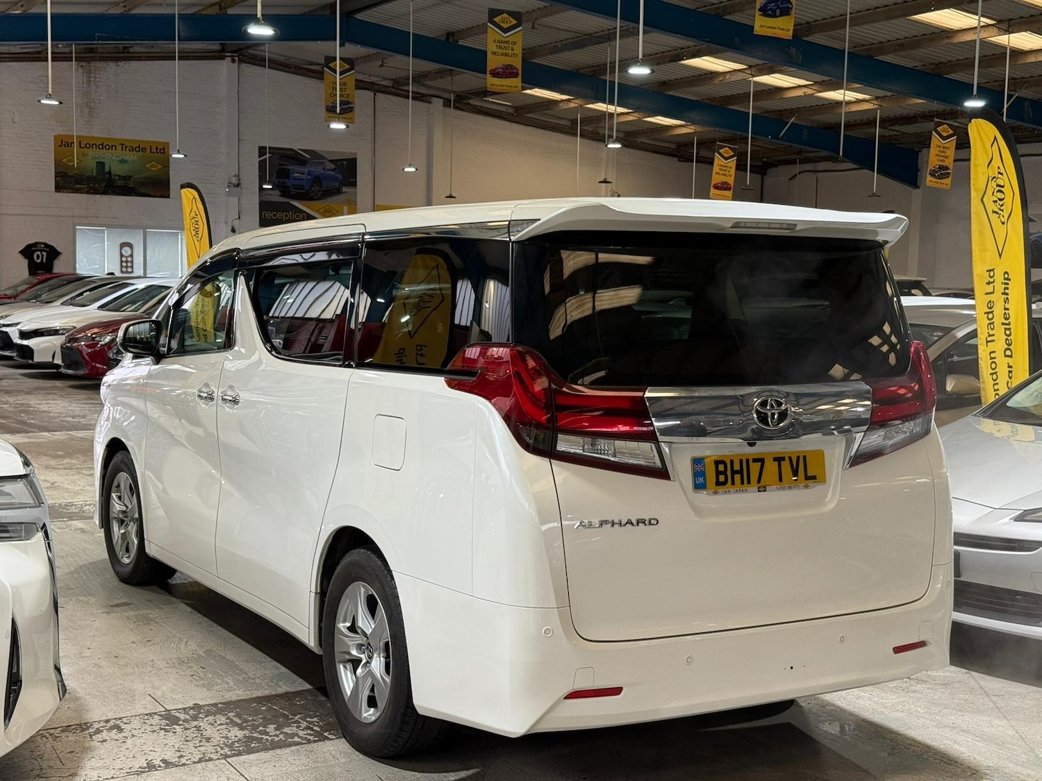 Used Toyota Alphard for sale - 77187646: Photo 6