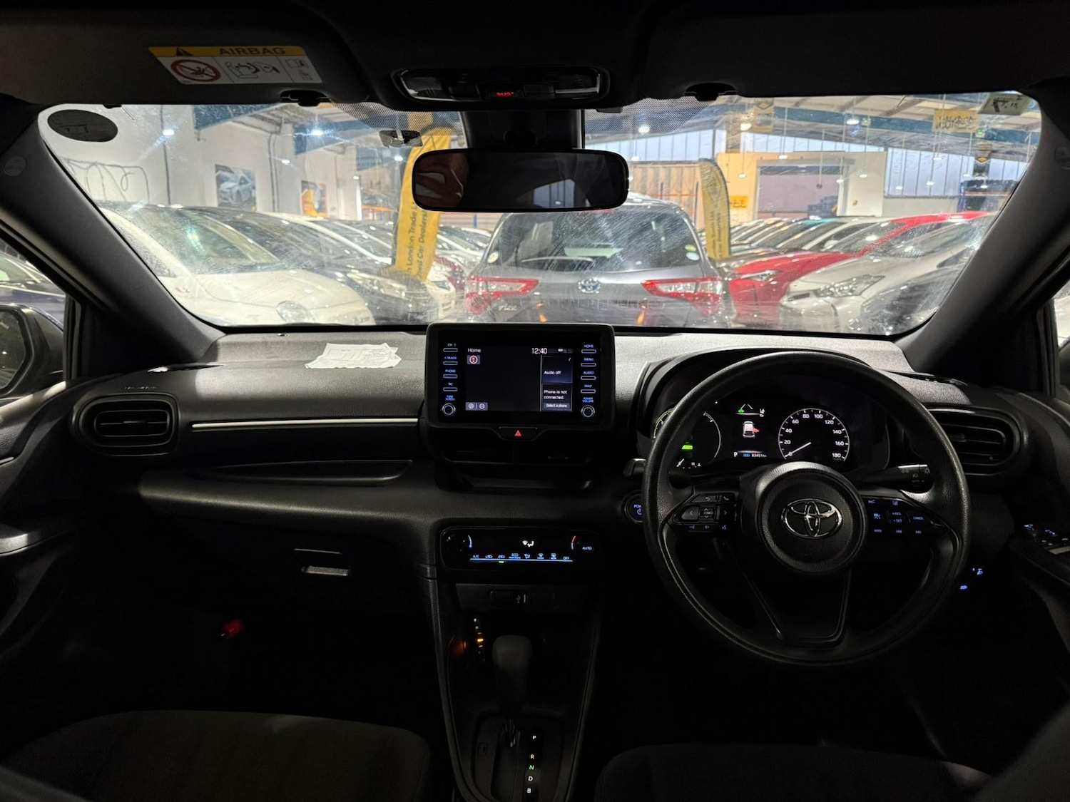 Used Toyota Yaris for sale - 76985669: Photo 13