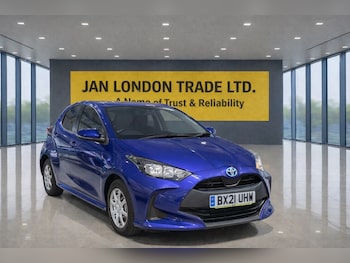 Used Toyota Yaris 2021 for sale - 76985669: Photo