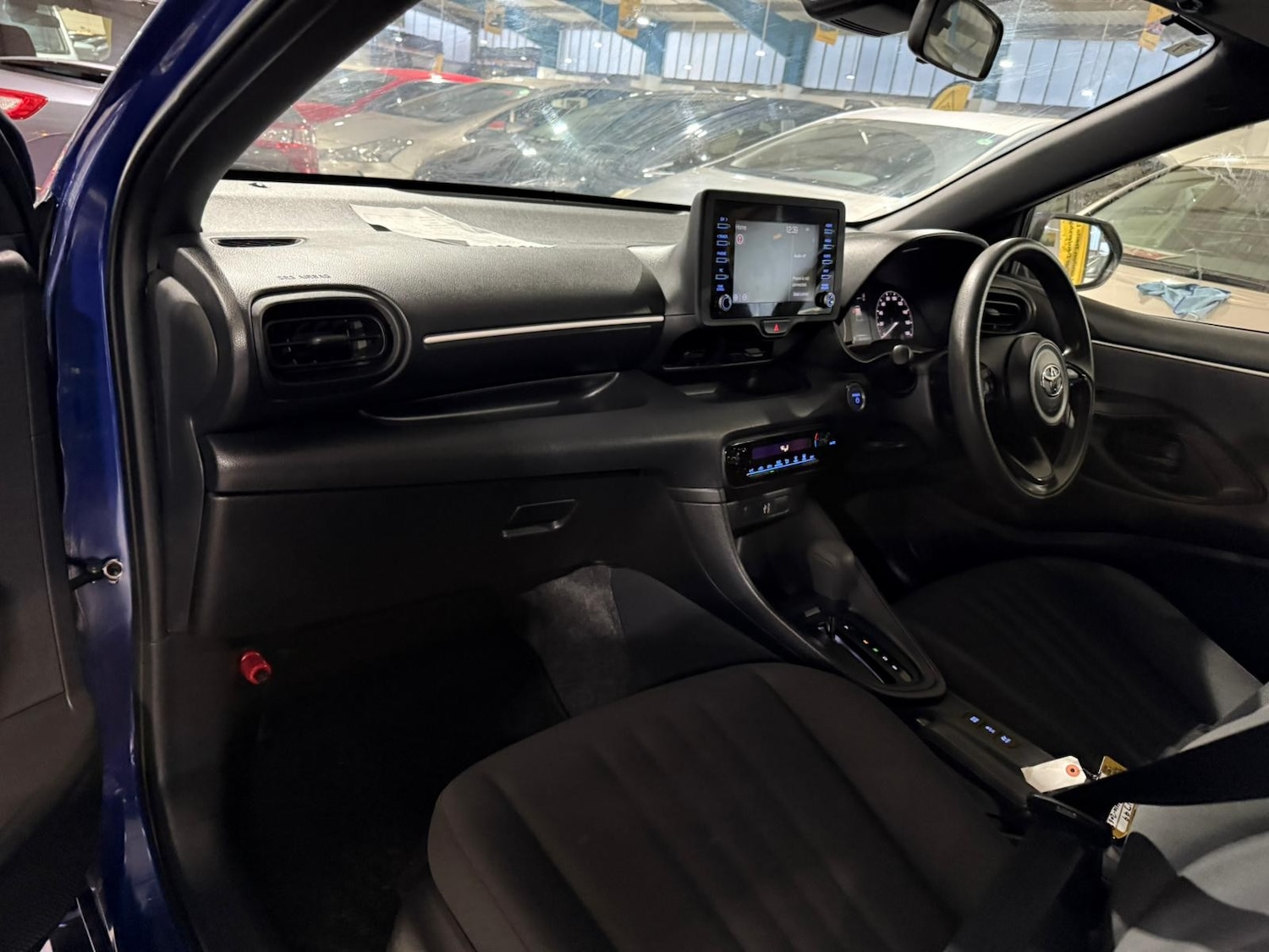 Used Toyota Yaris for sale - 76985669: Photo 22