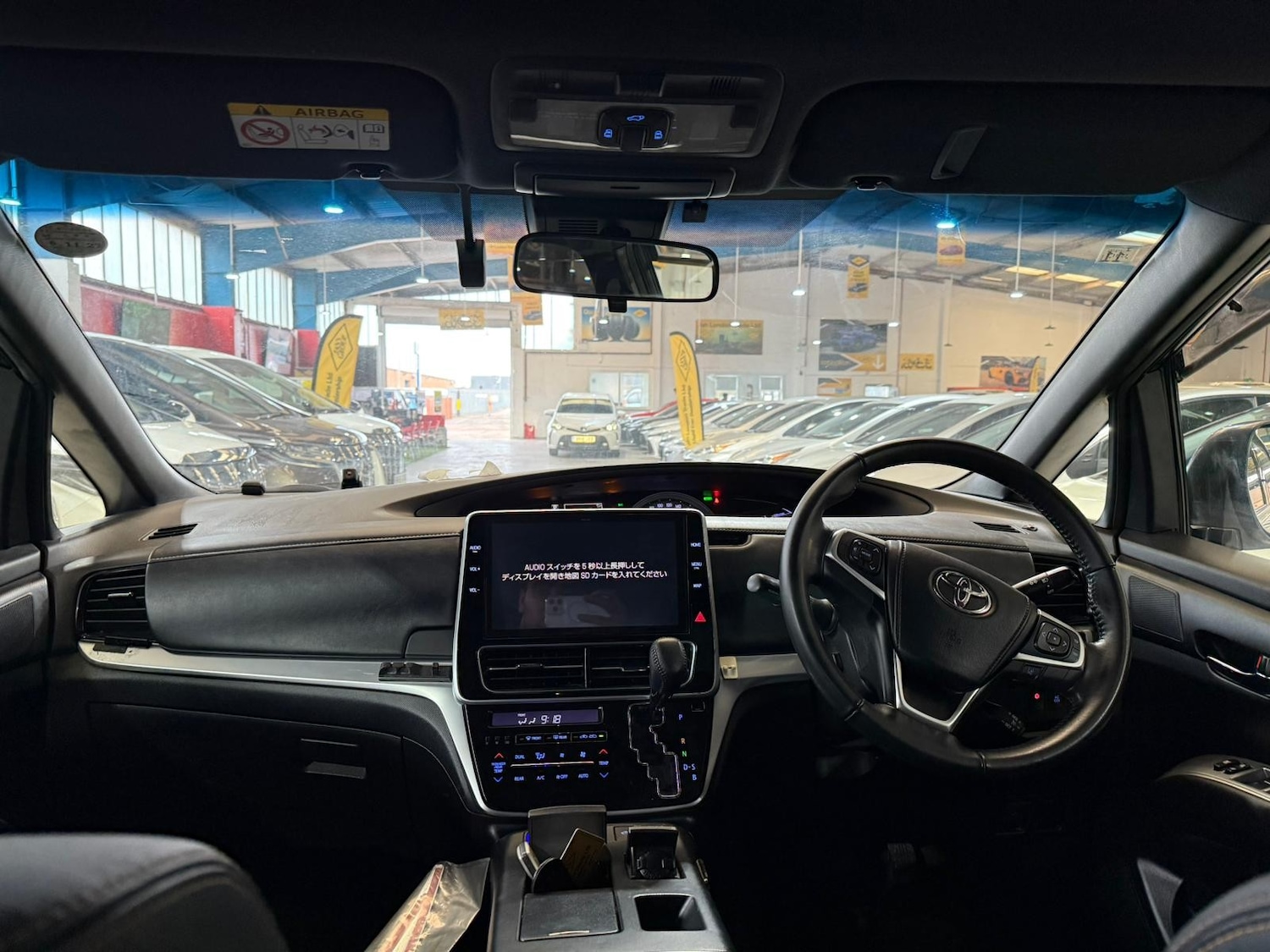 Used Toyota Estima 2025 for sale - 76704605: Photo 13