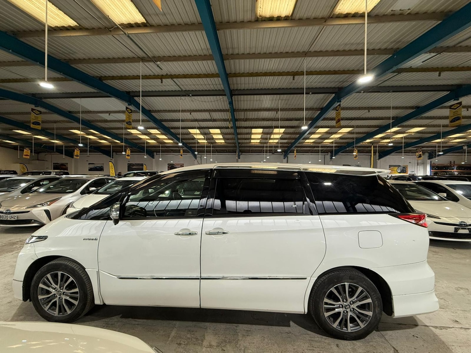 Used Toyota Estima 2025 for sale - 76704605: Photo 7