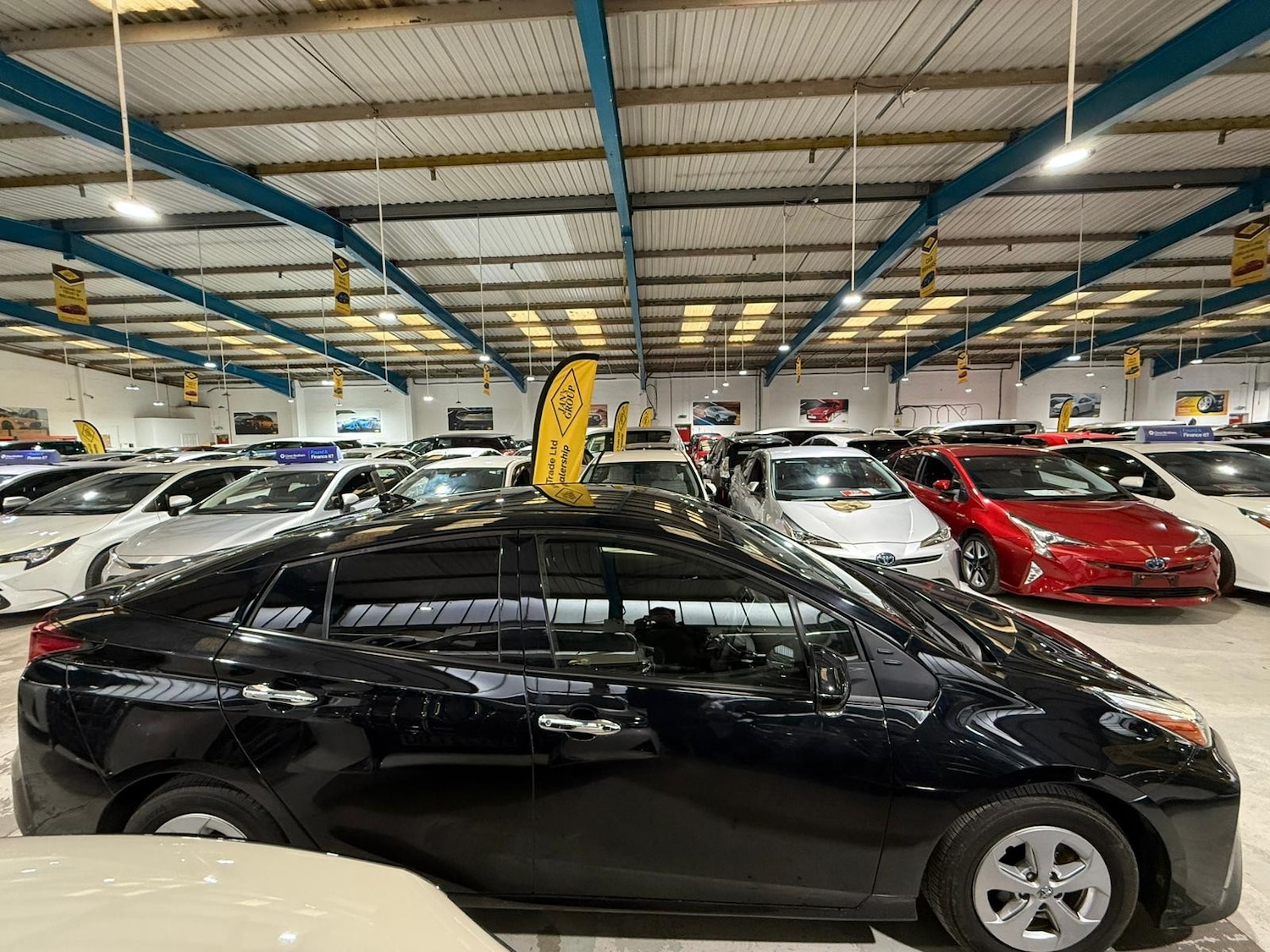 Used Toyota Prius 2025 for sale - 77421258: Photo 2