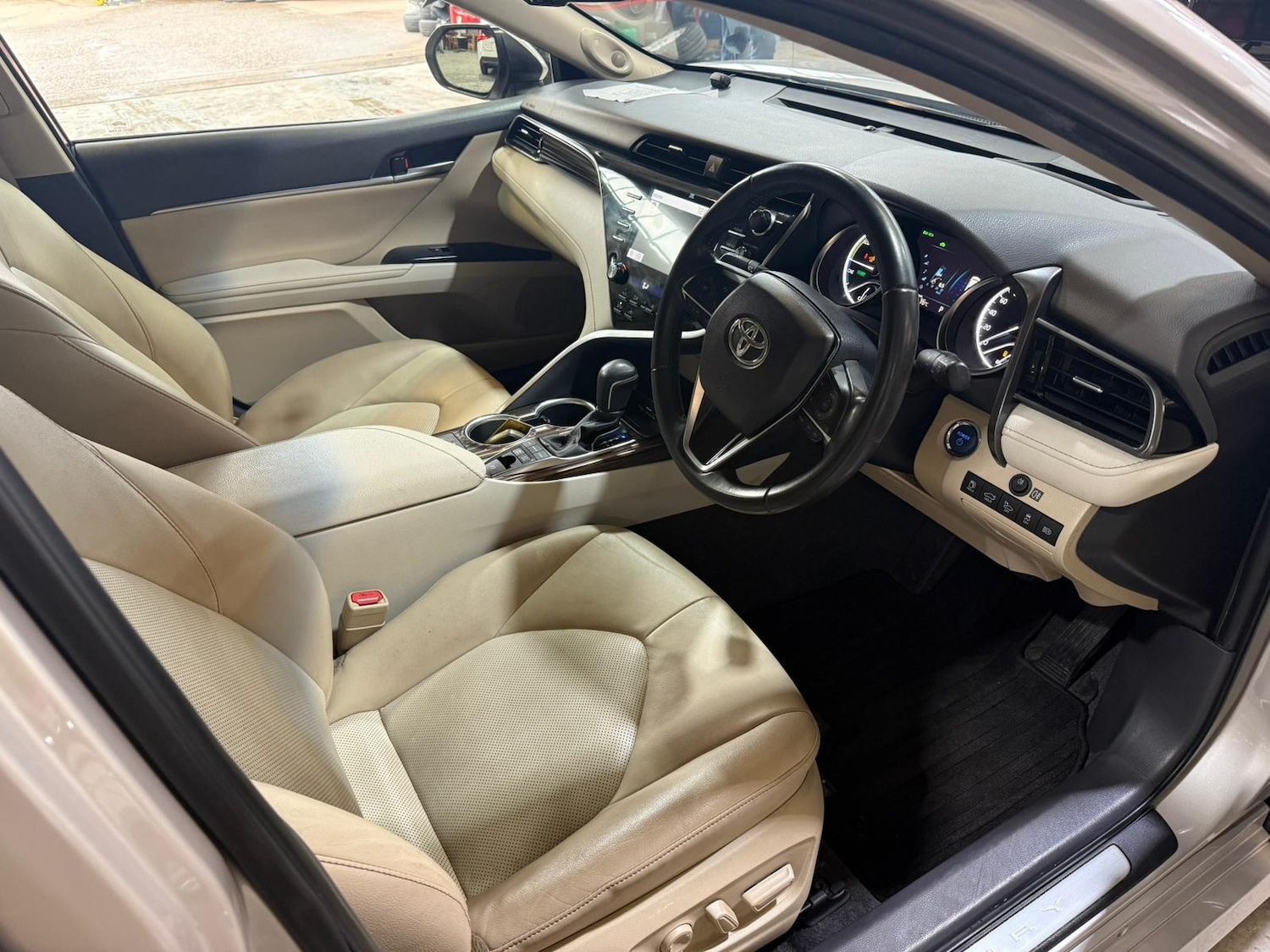 Used Toyota Camry for sale - 76505067: Photo 11