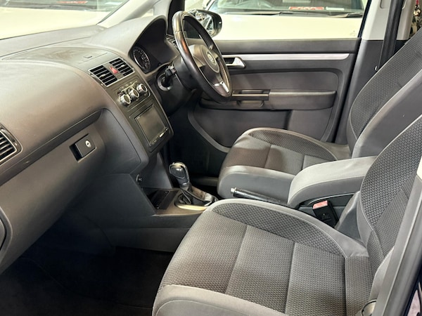 Used Volkswagen Touran 2025 for sale - 75325254: Photo 25