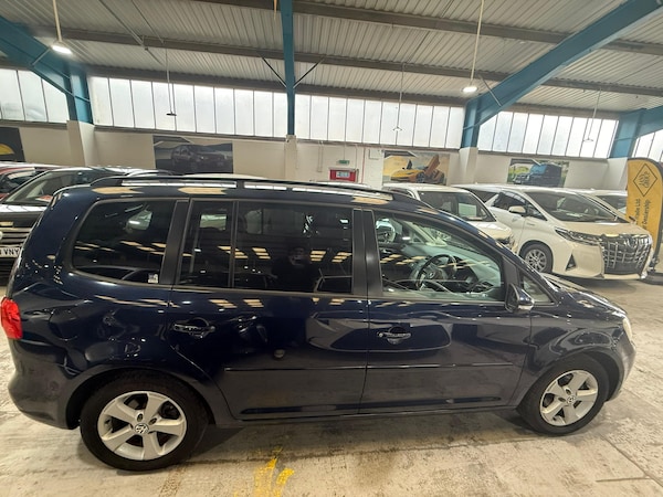 Used Volkswagen Touran 2025 for sale - 75325254: Photo 4
