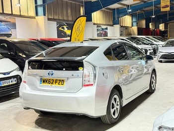 Used Toyota Prius 2015 for sale - 78364788: Photo