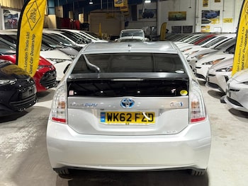 Used Toyota Prius 2015 for sale - 78364788: Photo