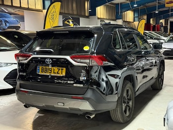 Used Toyota RAV4 2019 for sale - 78321006: Photo