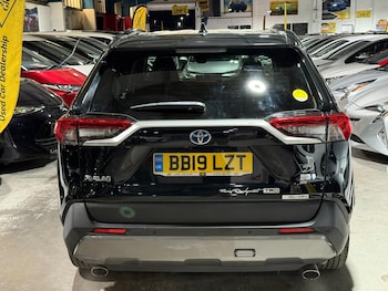 Used Toyota RAV4 2019 for sale - 78321006: Photo