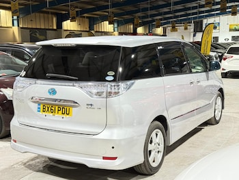 Used Toyota Estima 2011 for sale - 78406881: Photo