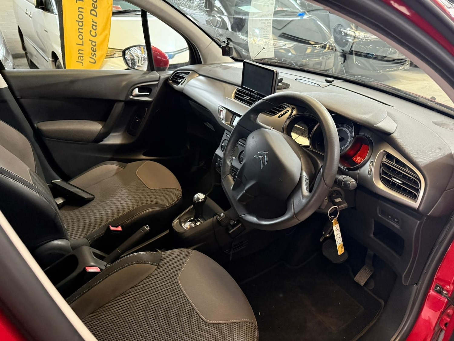 Used Citroen C3 for sale - 77733420: Photo 11