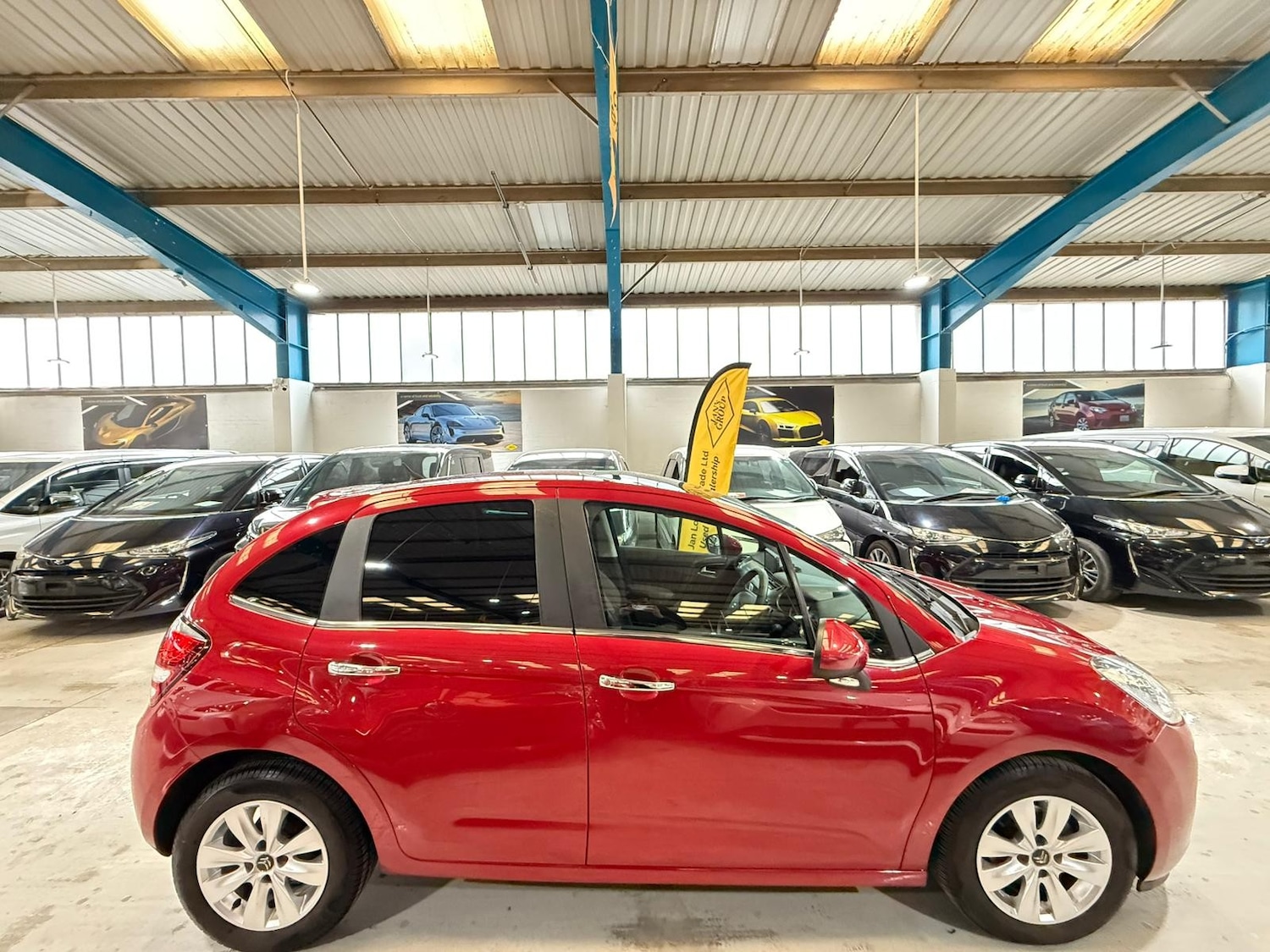 Used Citroen C3 for sale - 77733420: Photo 2