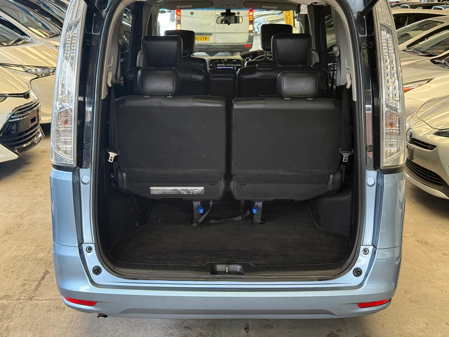 Used Nissan Serena 2025 for sale - 76594701: Photo 17