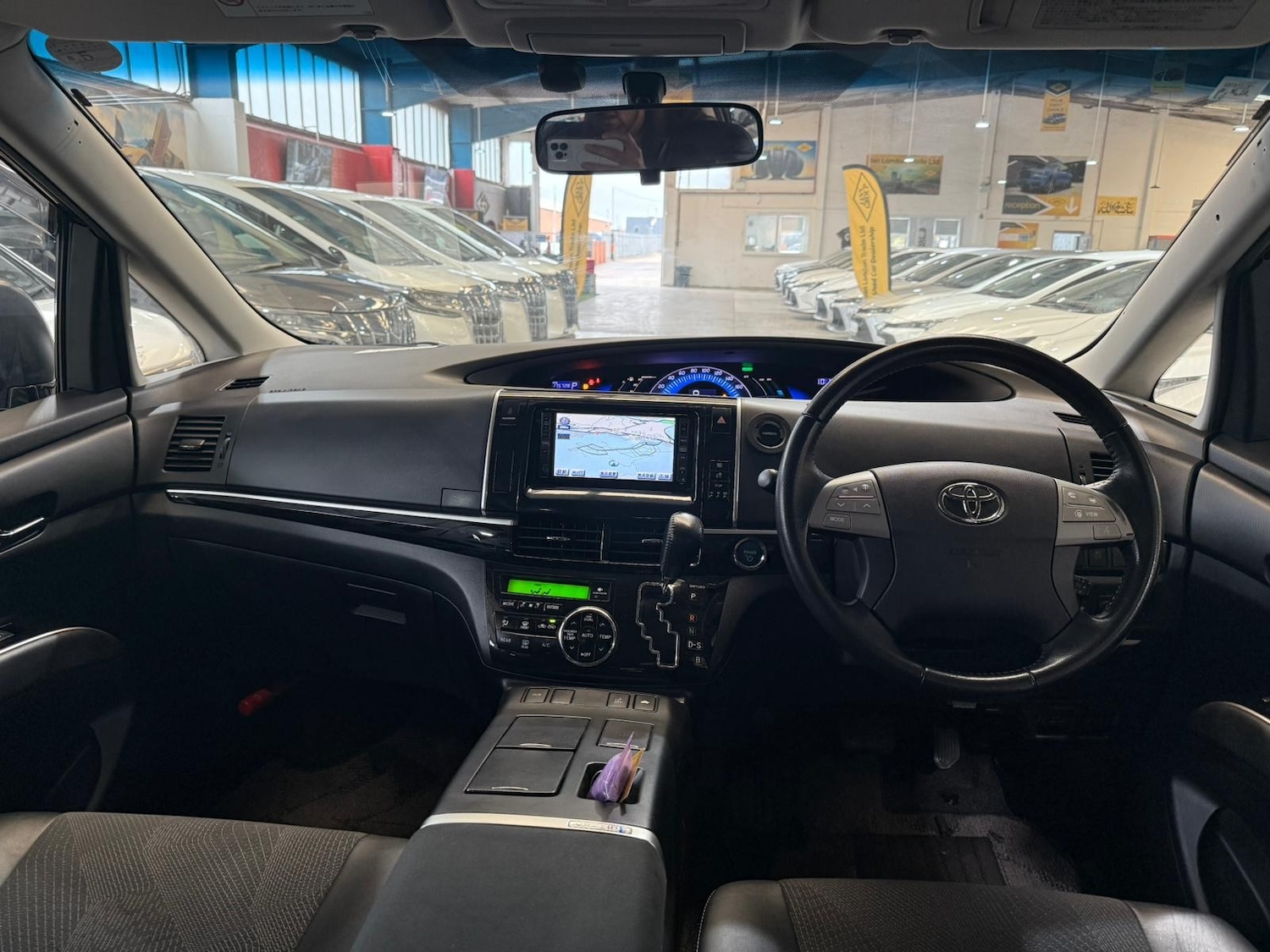 Used Toyota Estima for sale - 76466283: Photo 13