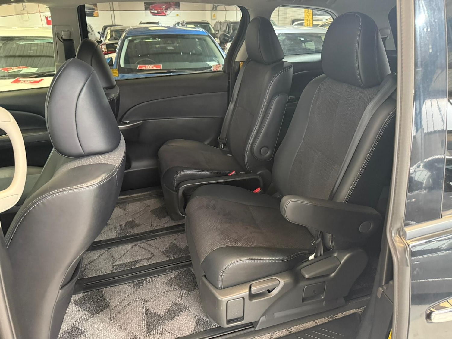 Used Toyota Estima for sale - 76466283: Photo 19