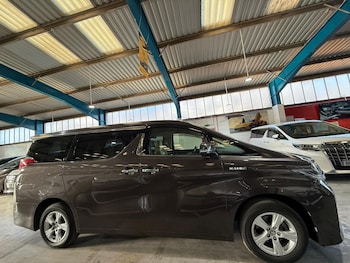 Used Toyota Alphard 2019 for sale - 76697792: Photo