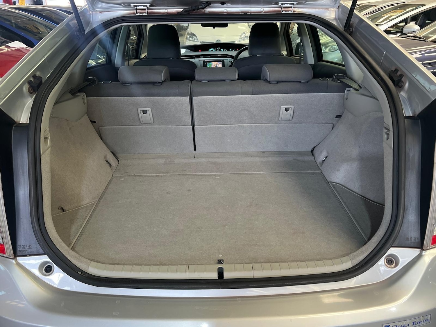Vehicle 28