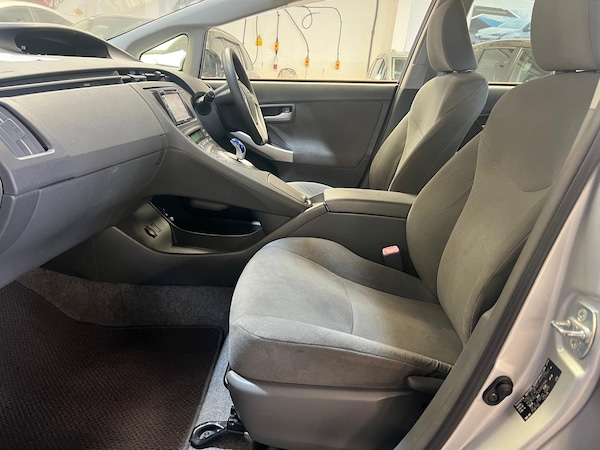 Used Toyota Prius 2025 for sale - 74964524: Photo 34