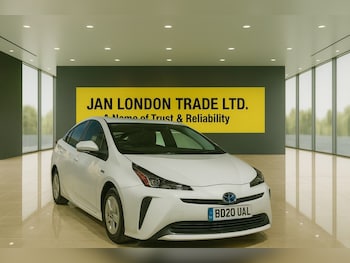 Used Toyota Prius 2020 for sale - 76915186: Photo