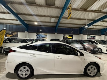 Used Toyota Prius 2020 for sale - 76915186: Photo