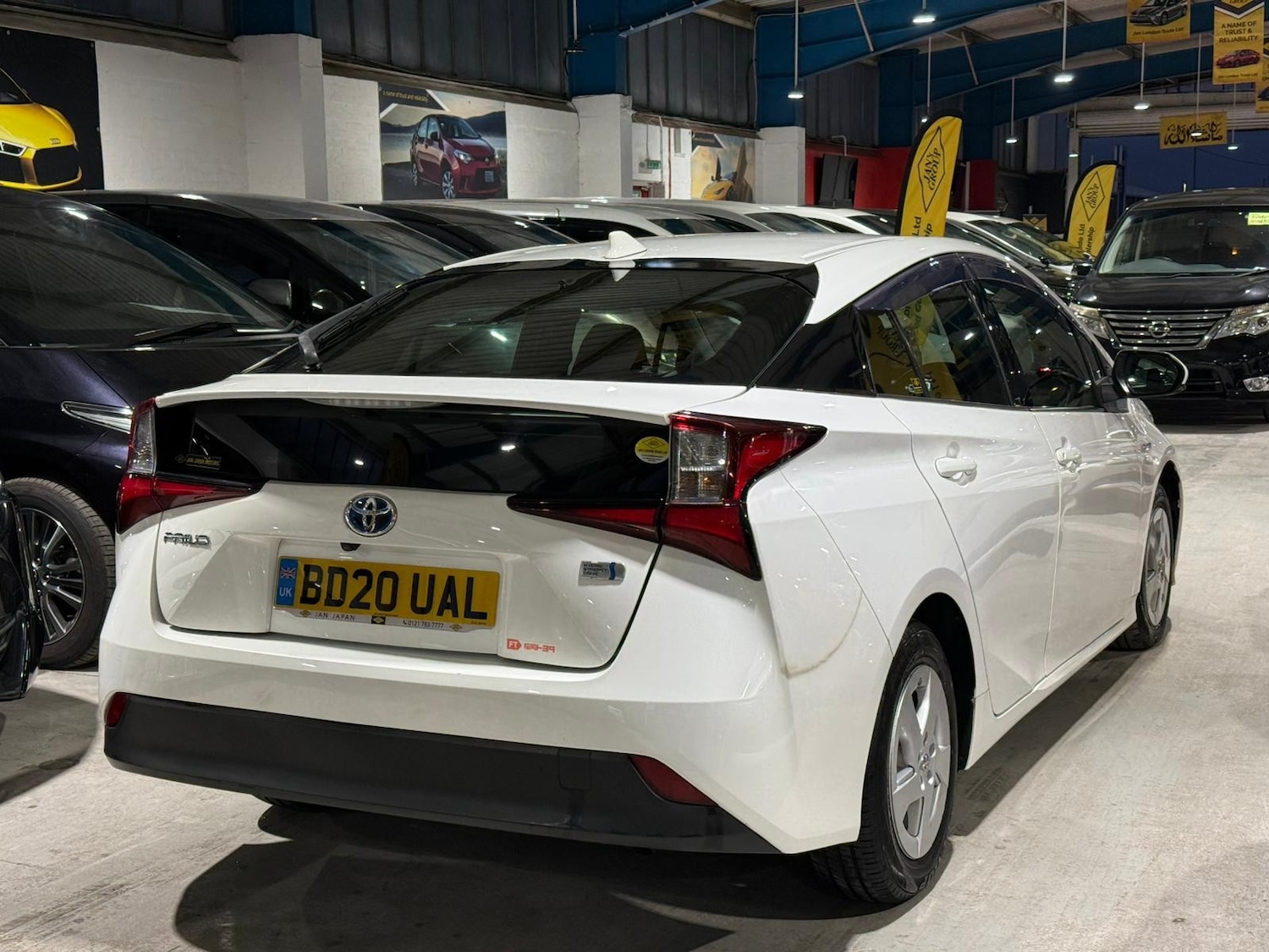 Used Toyota Prius for sale - 76915186: Photo 4