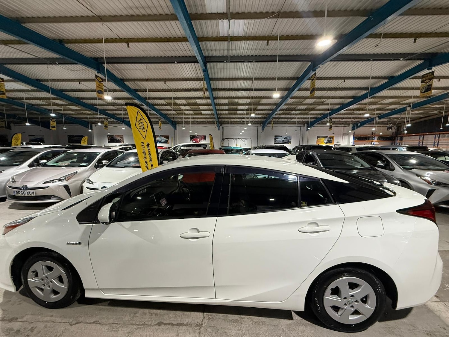 Used Toyota Prius for sale - 76915186: Photo 8
