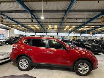 Used Nissan X-Trail 2015 for sale - 77701483: Photo
