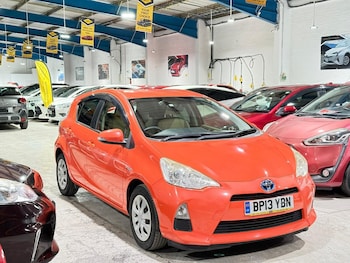 Used Toyota Aqua 2013 for sale - 78494119: Photo