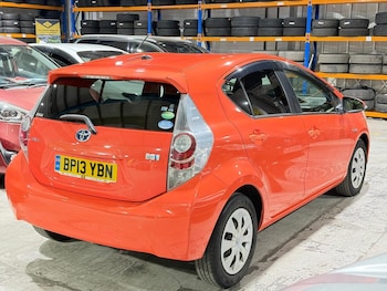 Used Toyota Aqua 2013 for sale - 78494119: Photo