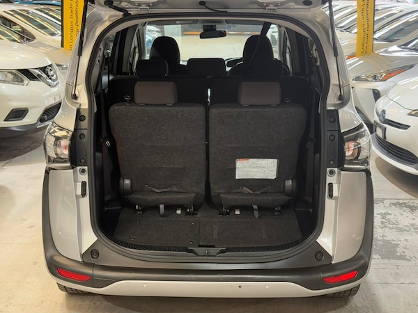 Used Toyota Sienta 2025 for sale - 76287940: Photo 17