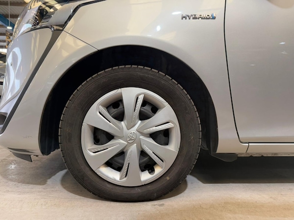 Used Toyota Sienta 2025 for sale - 76287940: Photo 32