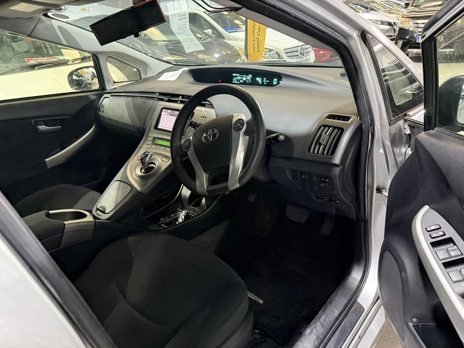 Used Toyota Prius for sale - 76901618: Photo 12