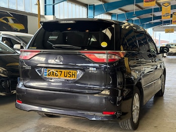 Used Toyota Estima 2017 for sale - 75643952: Photo