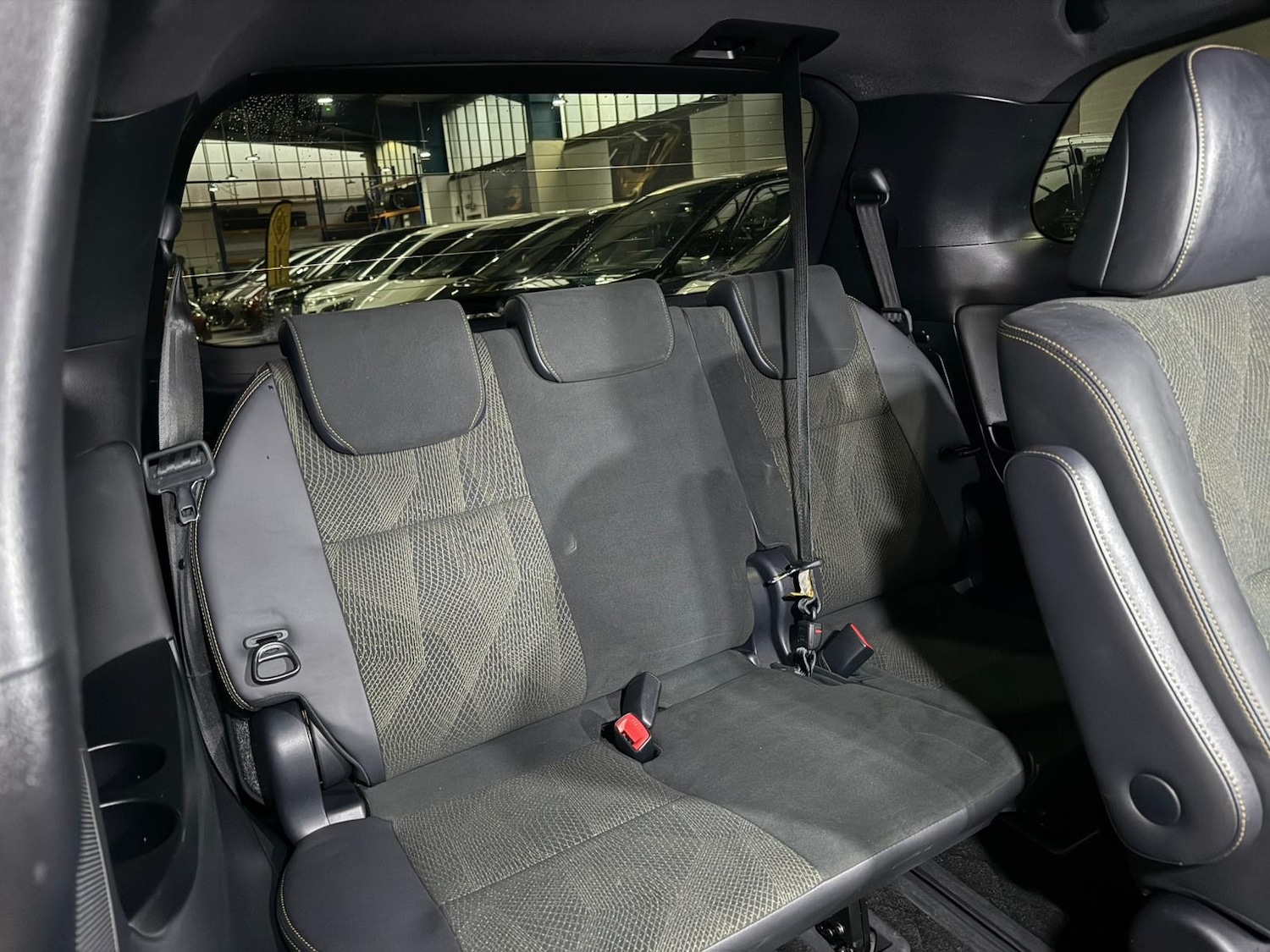 Used Toyota Estima for sale - 78049869: Photo 14