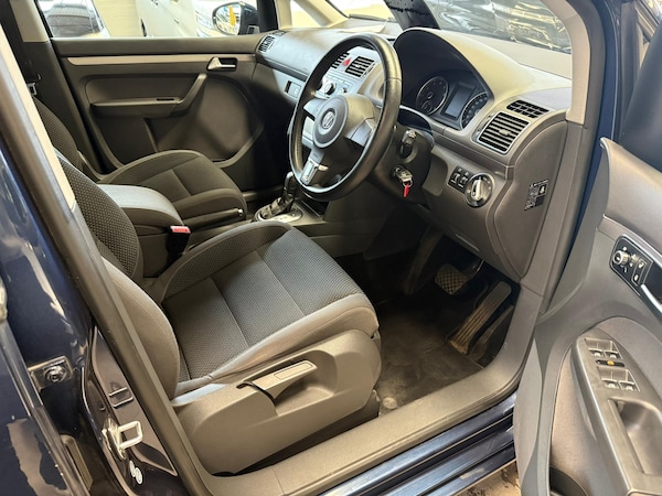 Used Volkswagen Touran 2025 for sale - 75348996: Photo 13