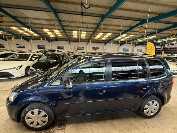 Used Volkswagen Touran 2025 for sale - 75348996: Photo 4