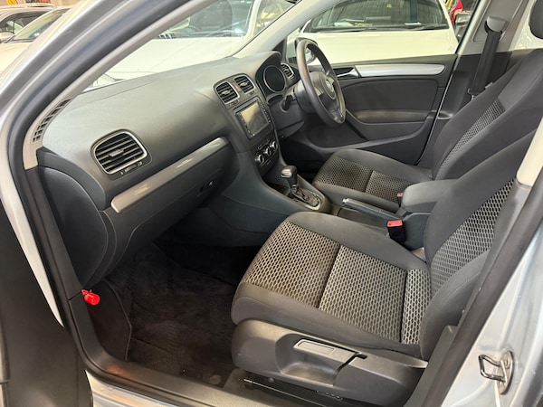 Used Volkswagen Golf 2025 for sale - 76082394: Photo 17