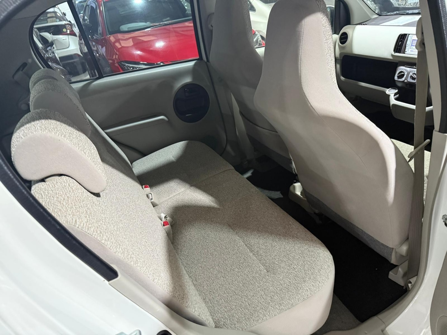 Used Toyota Passo for sale - 76985670: Photo 17