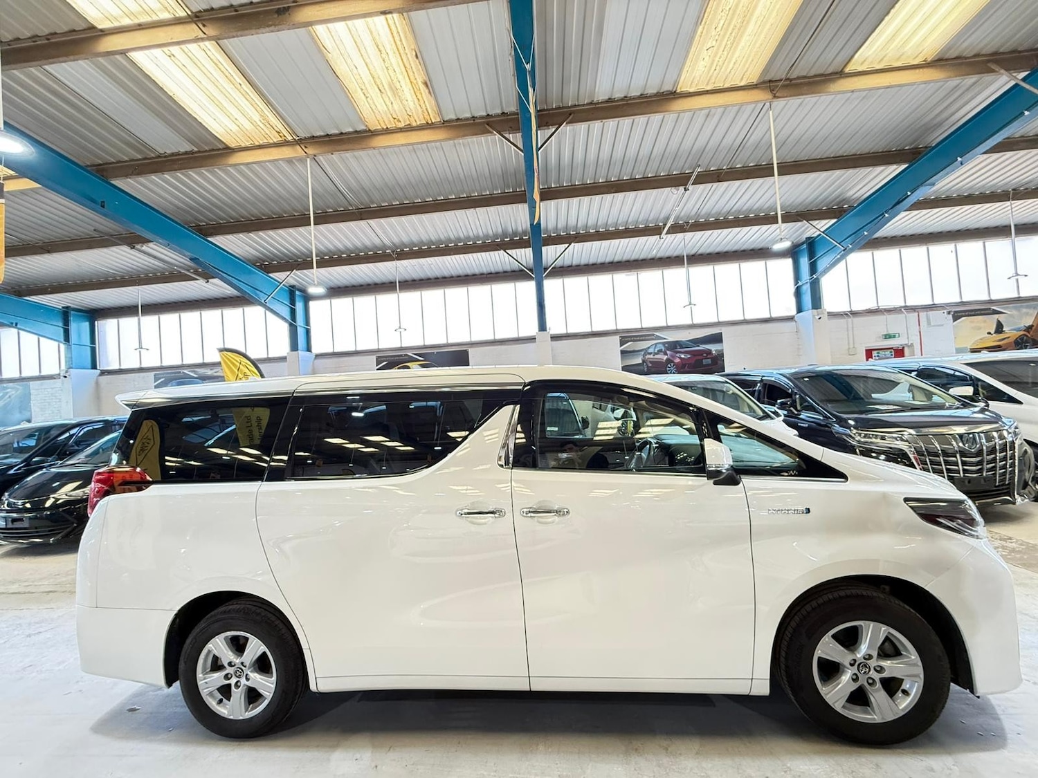 Used Toyota Alphard 2026 for sale - 77946233: Photo 2