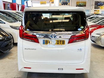 Used Toyota Alphard 2020 for sale - 77946233: Photo