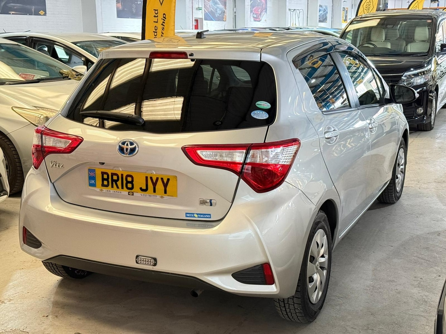 Used Toyota Vitz for sale - 77165816: Photo 3