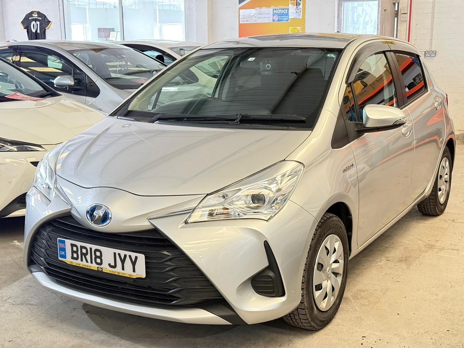 Used Toyota Vitz for sale - 77165816: Photo 8