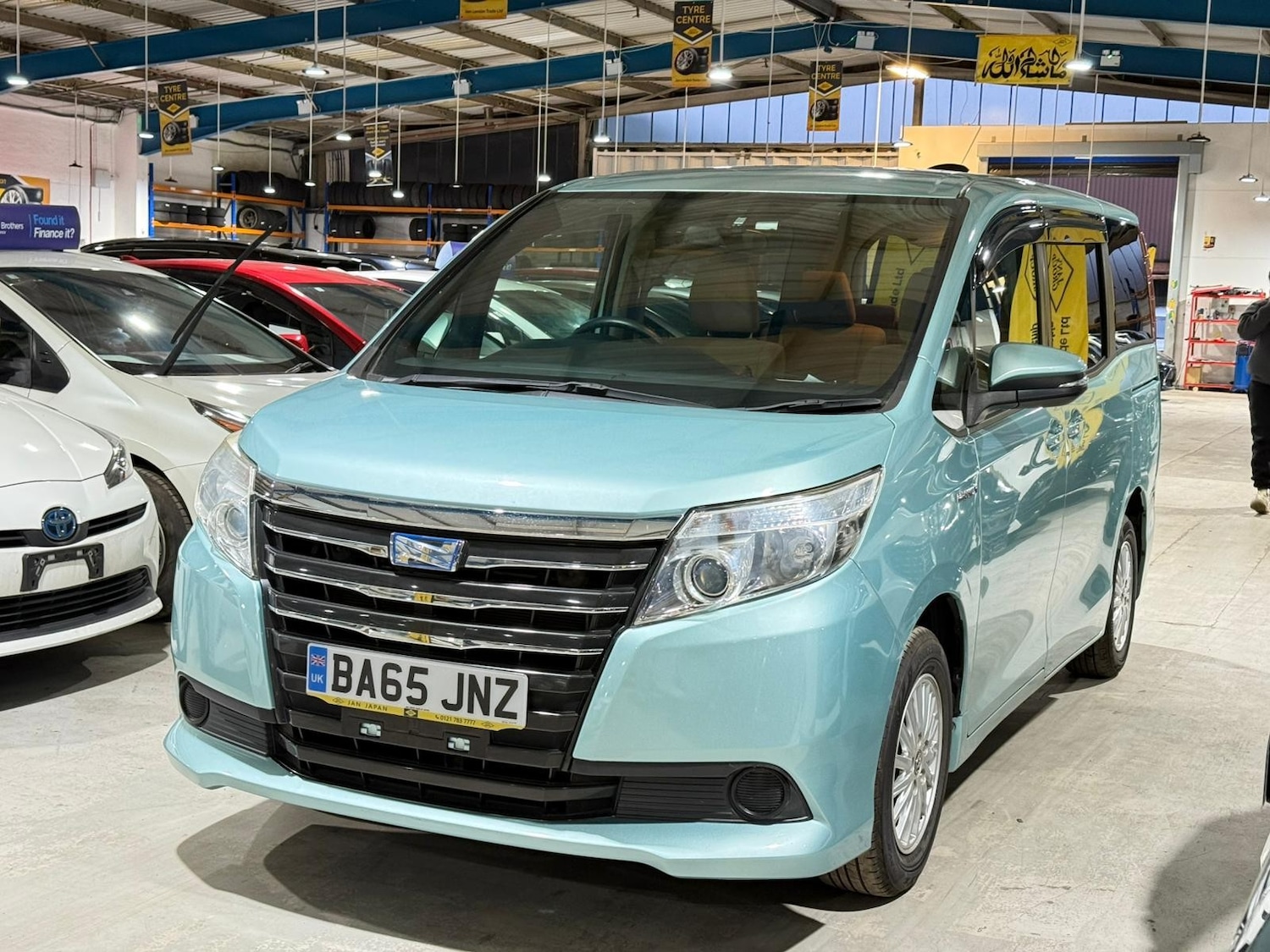 Used Toyota Noah 2026 for sale - 77603807: Photo 8